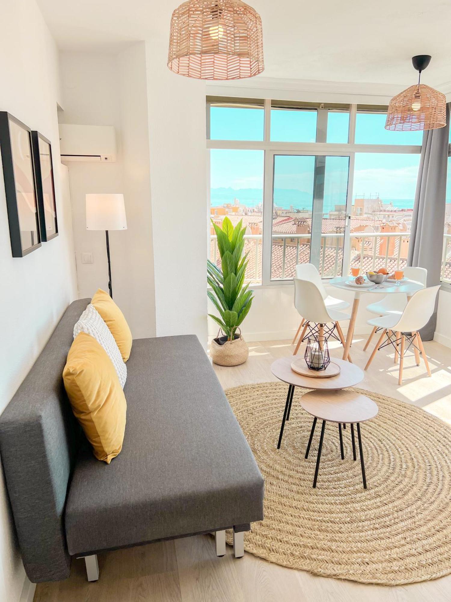 Palm Beach Aparment Sea Views ตอร์เรโมลิโนส ภายนอก รูปภาพ
