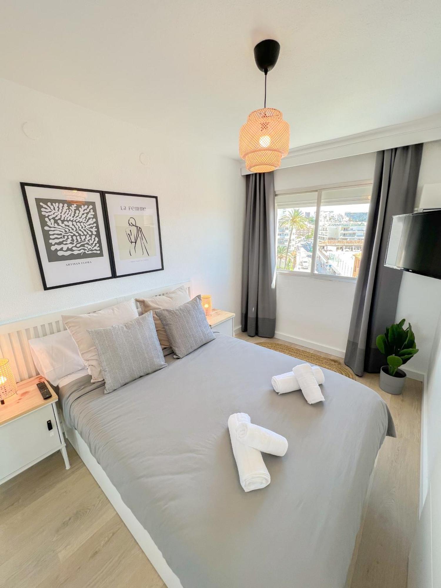 Palm Beach Aparment Sea Views ตอร์เรโมลิโนส ภายนอก รูปภาพ